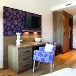 Der Koenigsleitner - Adults Only Hotel 4*