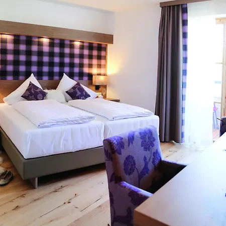 Berghotel Der Konigsleitner 4*