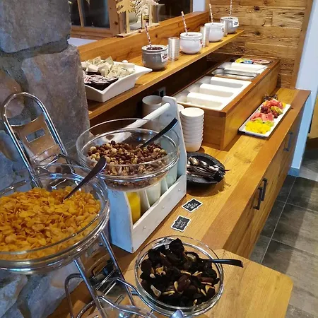 Der Koenigsleitner - Adults Only Hotel 4*