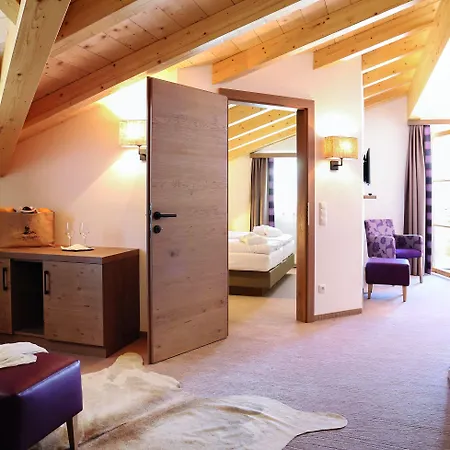 Der Koenigsleitner - Adults Only Hotel 4*