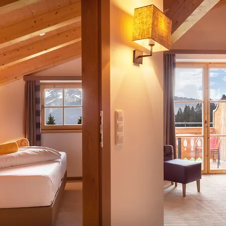 Hotel Der Koenigsleitner - Adults Only 4*